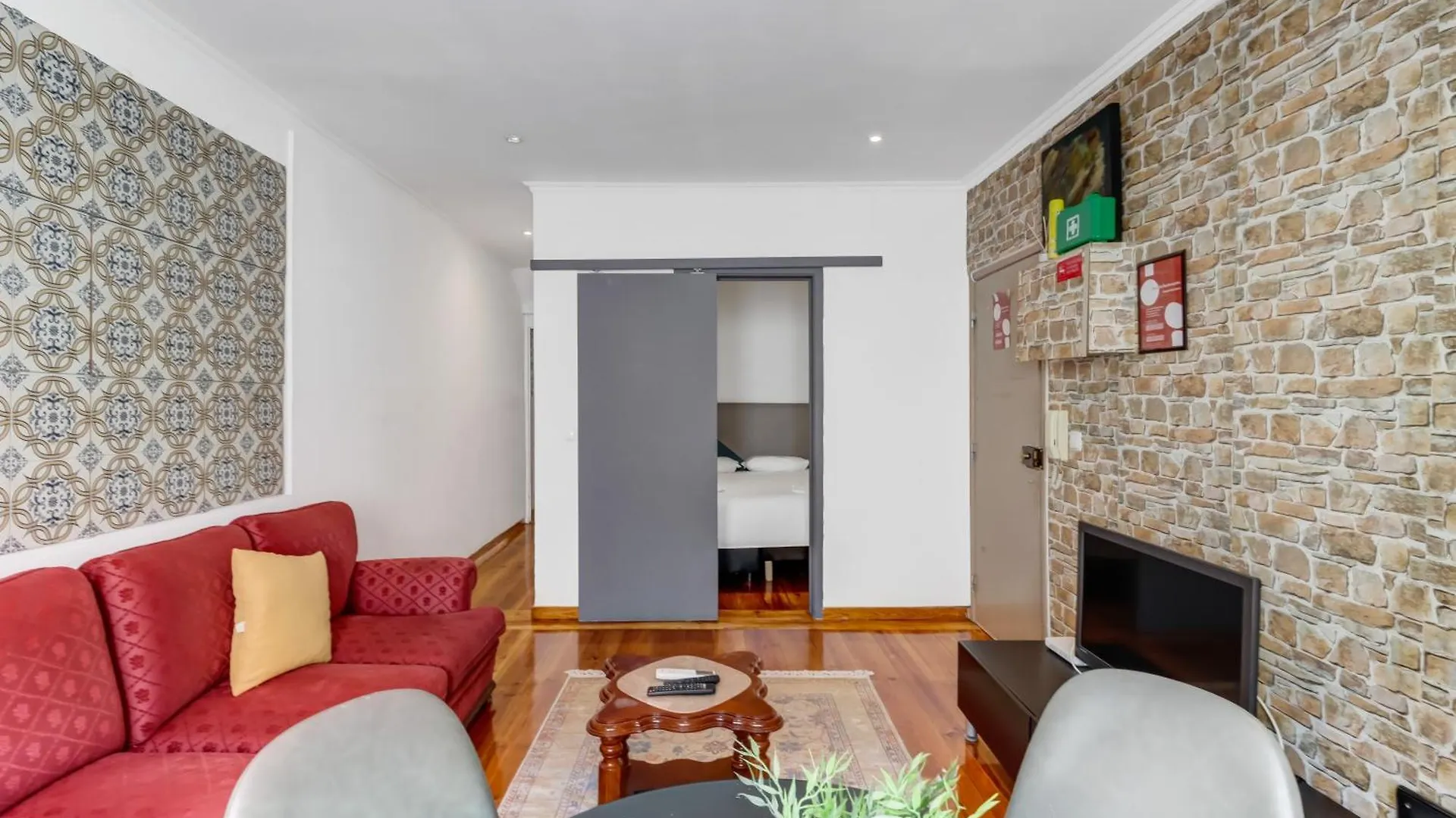 Santa Marta Apartment Lisbon